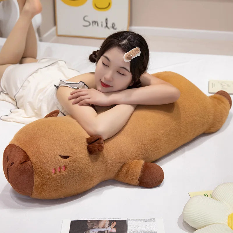 Coussin en Peluche Capybara – Compagnon Douillet