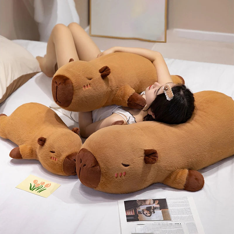 Coussin en Peluche Capybara – Compagnon Douillet